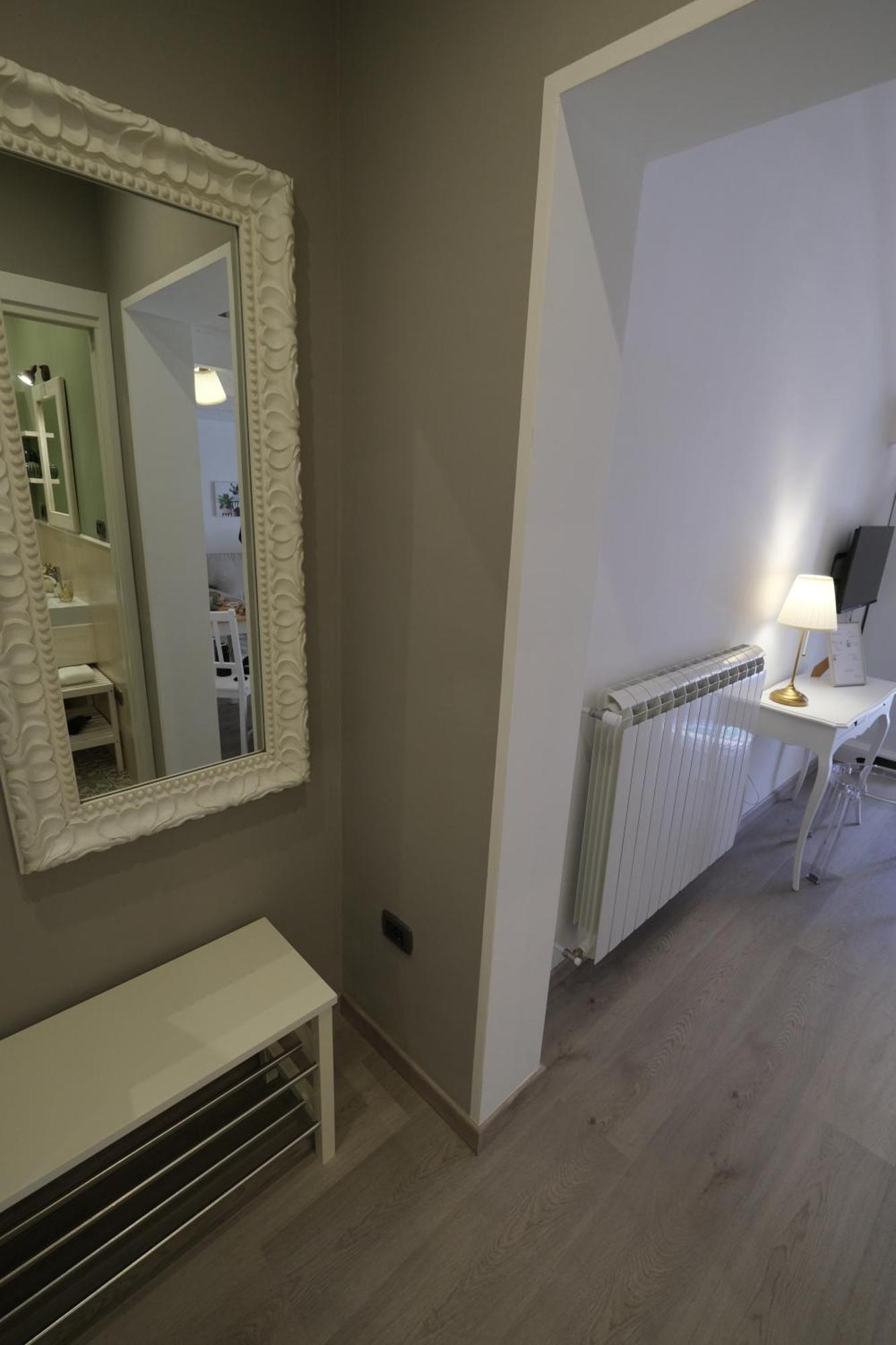 Hotel Il Poggiolo Fiorito Taranto Esterno foto