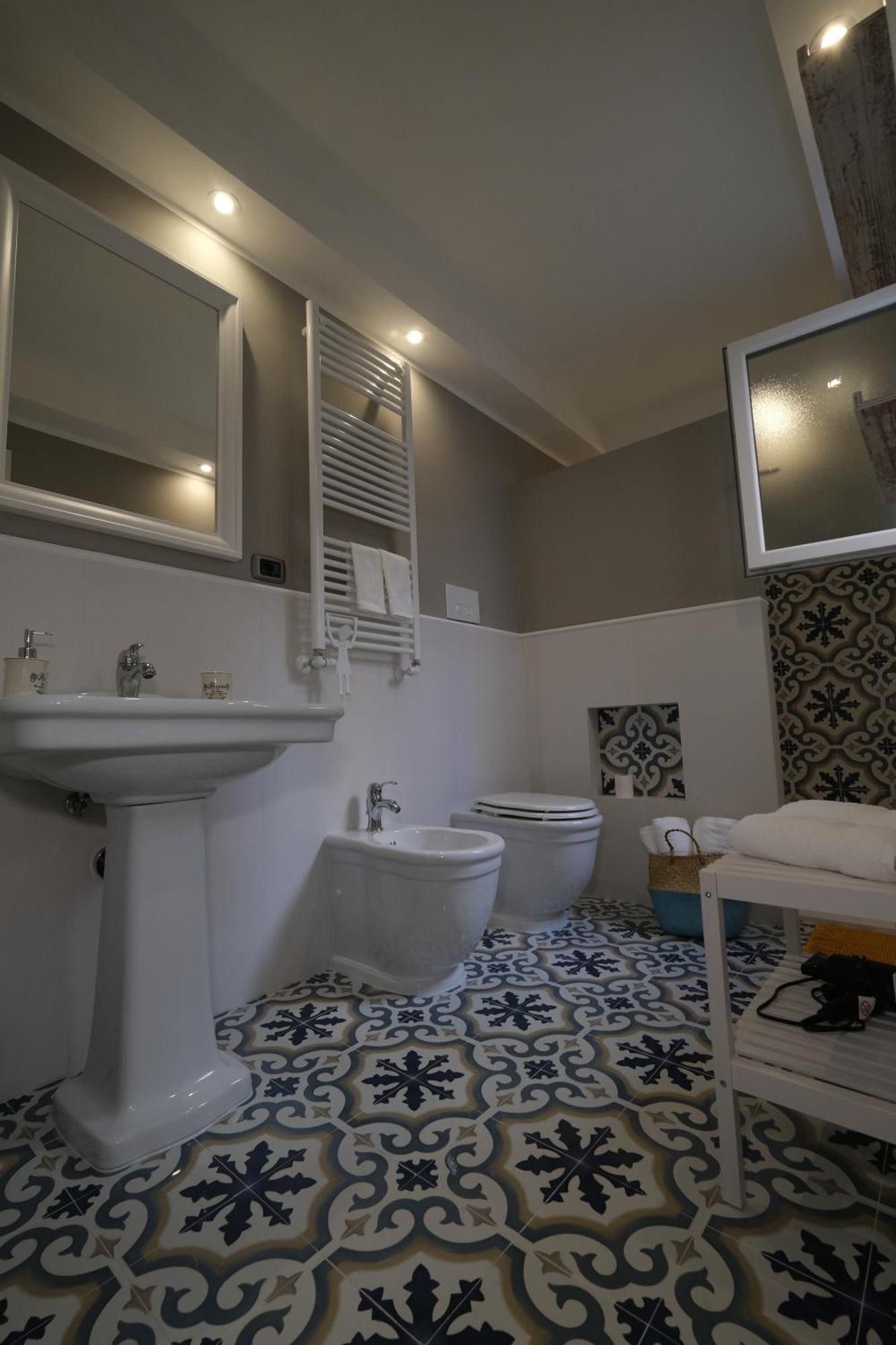 Hotel Il Poggiolo Fiorito Taranto Esterno foto