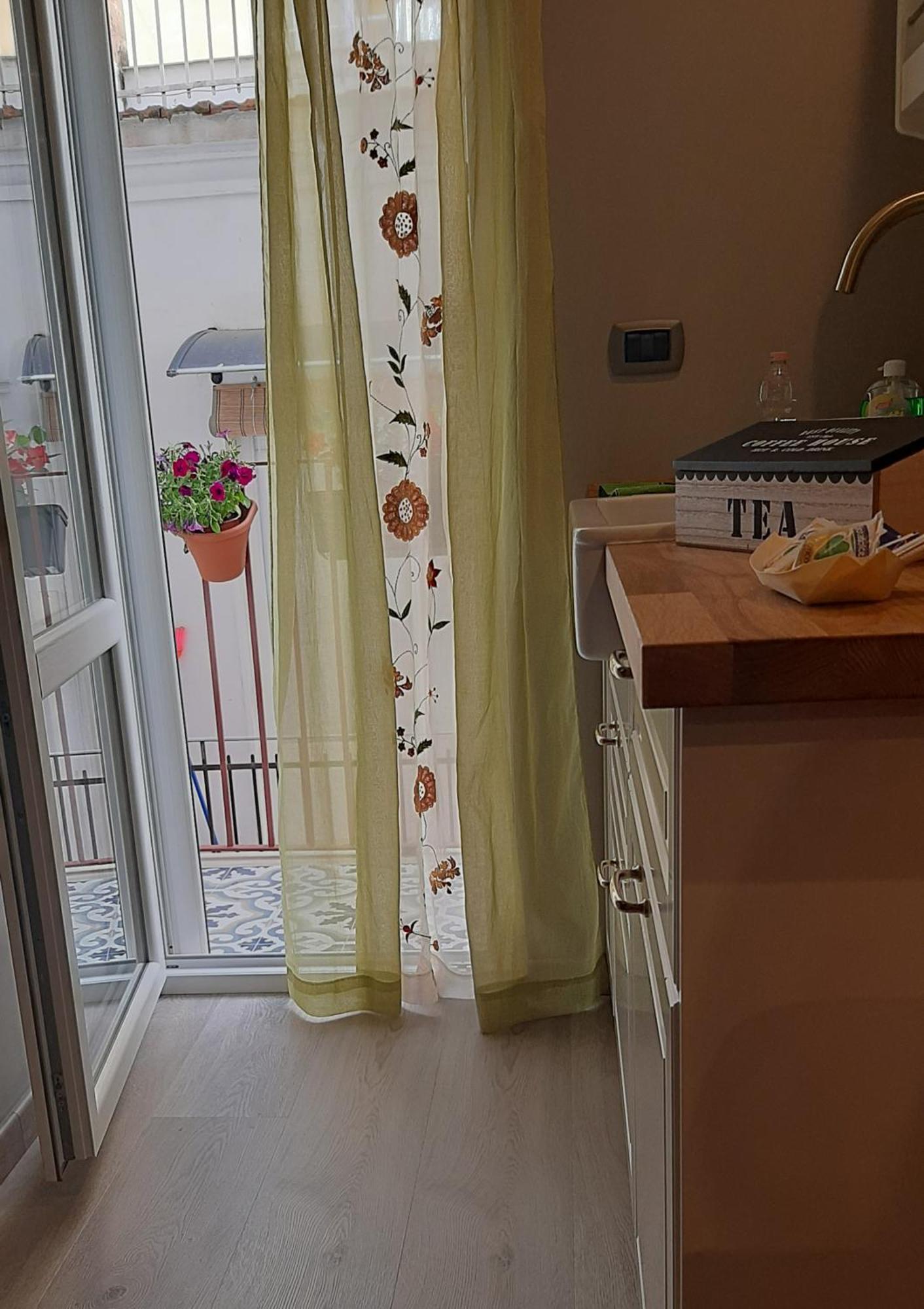 Hotel Il Poggiolo Fiorito Taranto Esterno foto